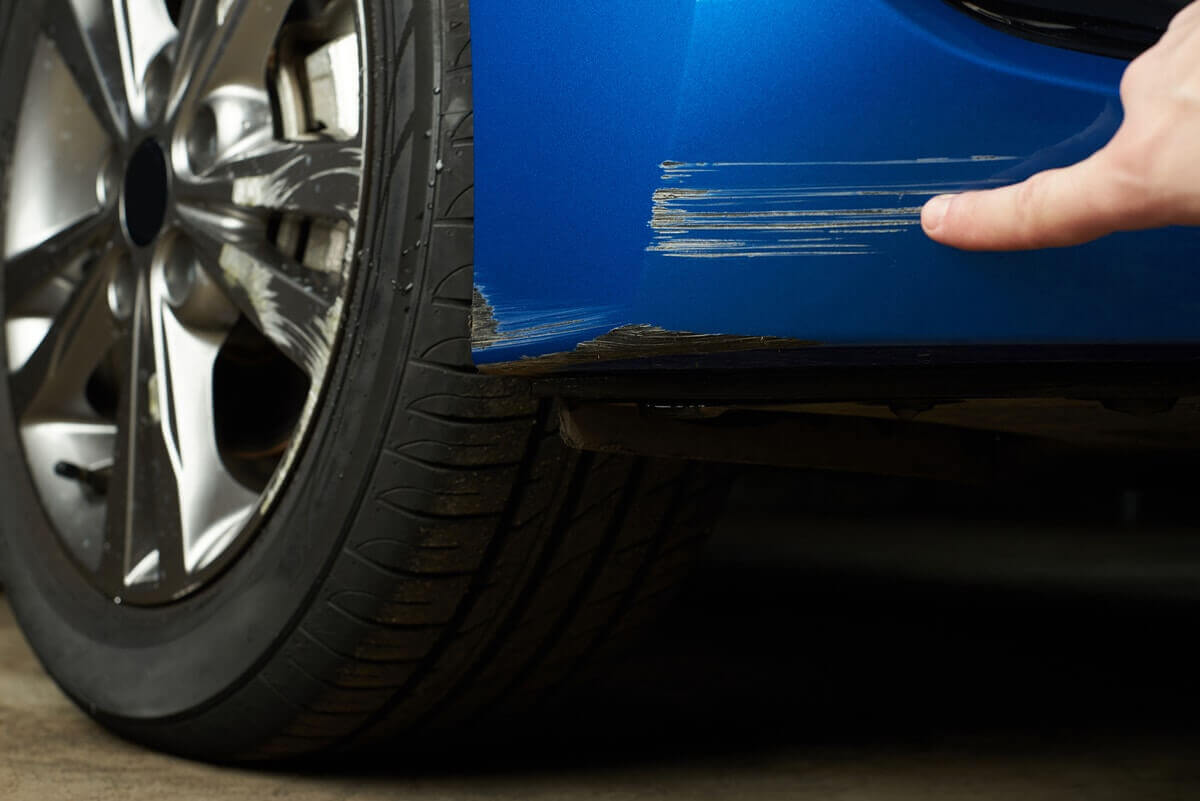 Como quitar rayones del carro