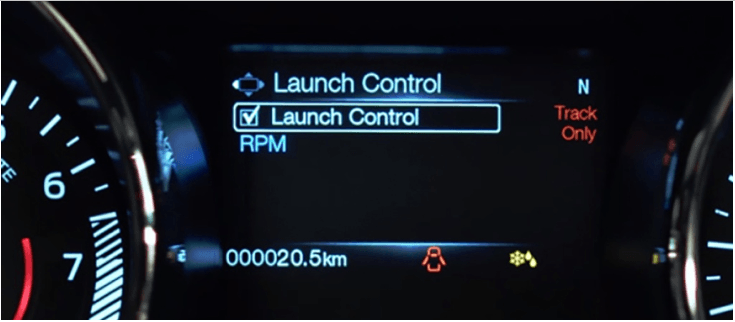 Launch control en tablero de un carro